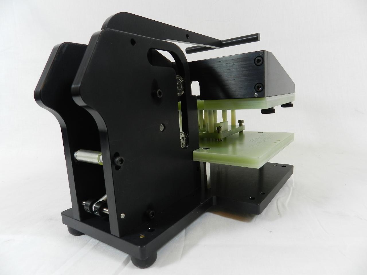 Flip Top Press - 7540